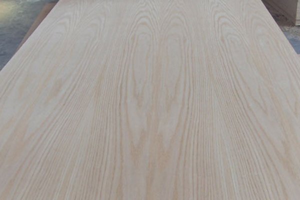 OAK PLYWOOD